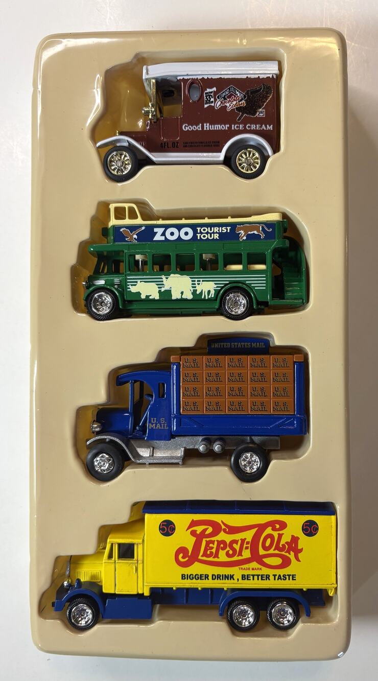 National Motor Museum Mint Four Vintage Diecast Vehicles New in Box - vn